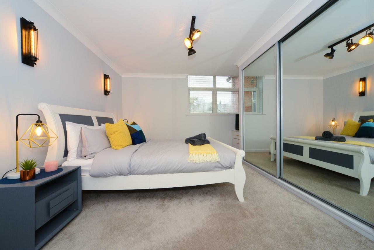 Beautiful Apartment Near Bournemouth, Poole & Sandbanks Exterior photo